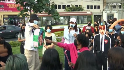 Los fanáticos peruanos del Kpop se reúnen en la capital los fines de semana