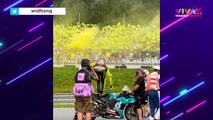 Merinding! Fans Iringi Perpisahan Rossi di MotoGP