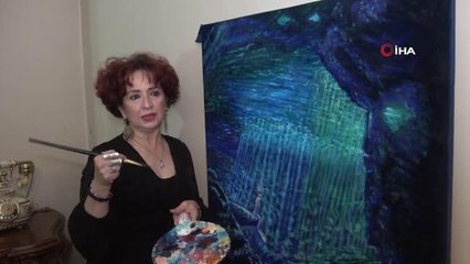 Ev hanımlığından ressamlığa uzanan hayat bir hikayesi