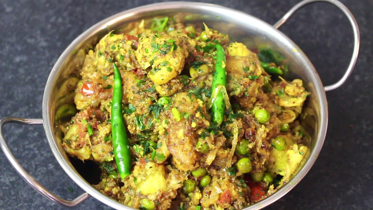 Kali Mirch Aloo Gobhi Matar | Kali Mirch Ki Sabzi | Aloo Gobhi Recipe in Urdu  @COOK WITH FAIZA