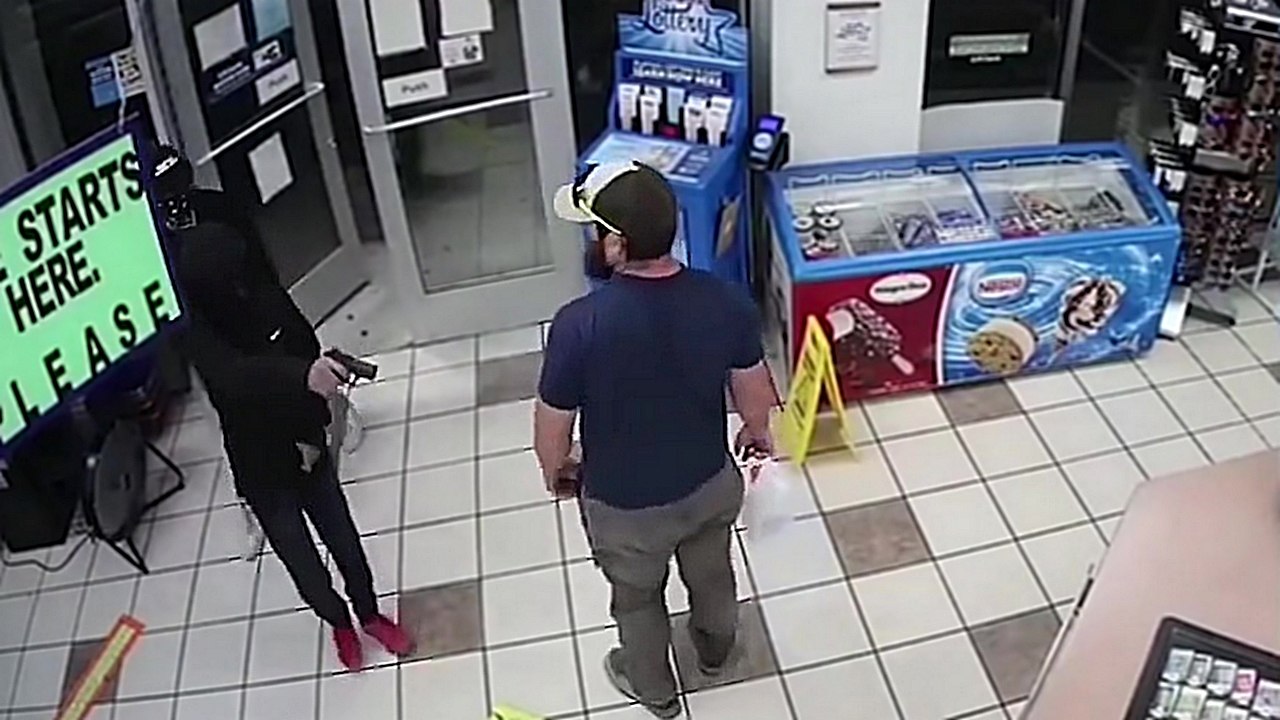 Des braqueurs tombent sur un ancien Marine