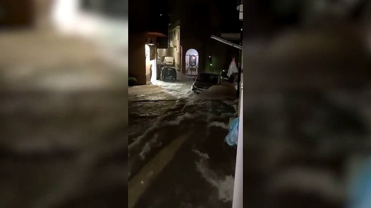 La strade come fiumi in piena ad Alcamo
