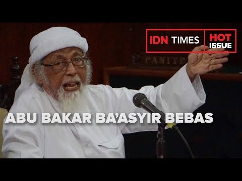BEBAS, ABU BAKAR BA'ASYIR TINGGALKAN LAPAS GUNUNG SINDUR