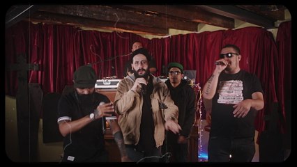 Lng Sht - Bienvenidos A Mi Casa