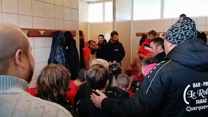 Un chant lancé par COCHON pour remercier nos rammasseurs de balles