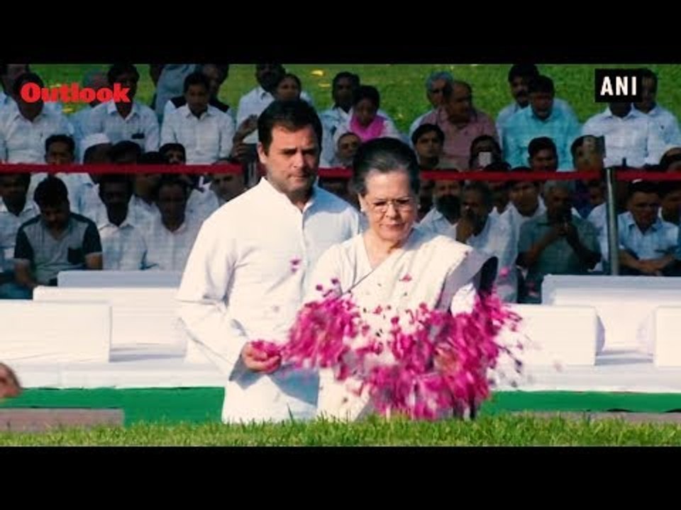 Sonia Gandhi And Congress Leaders Pay Tribute To Jawaharlal Nehru's 55th Death Anniversary