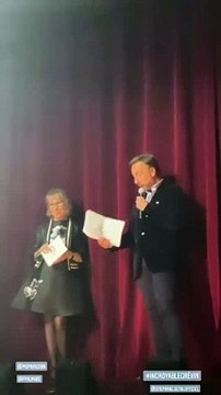 Discours de Stéphane Bern lors de l'inauguration des statues de cire de Muriel Robin et Pierre Palmade au musée Grévin, à Paris, le 25 octobre 2021.