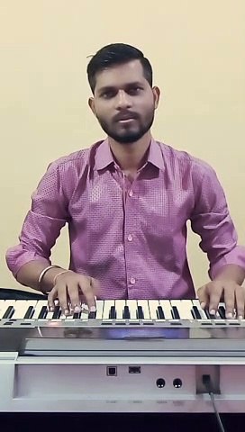 Mayi teri chunariya lehrai 