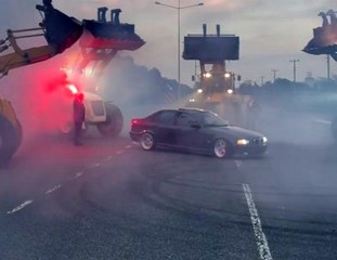 Kepçelerin arasında drift yapmak pahalıya patladı