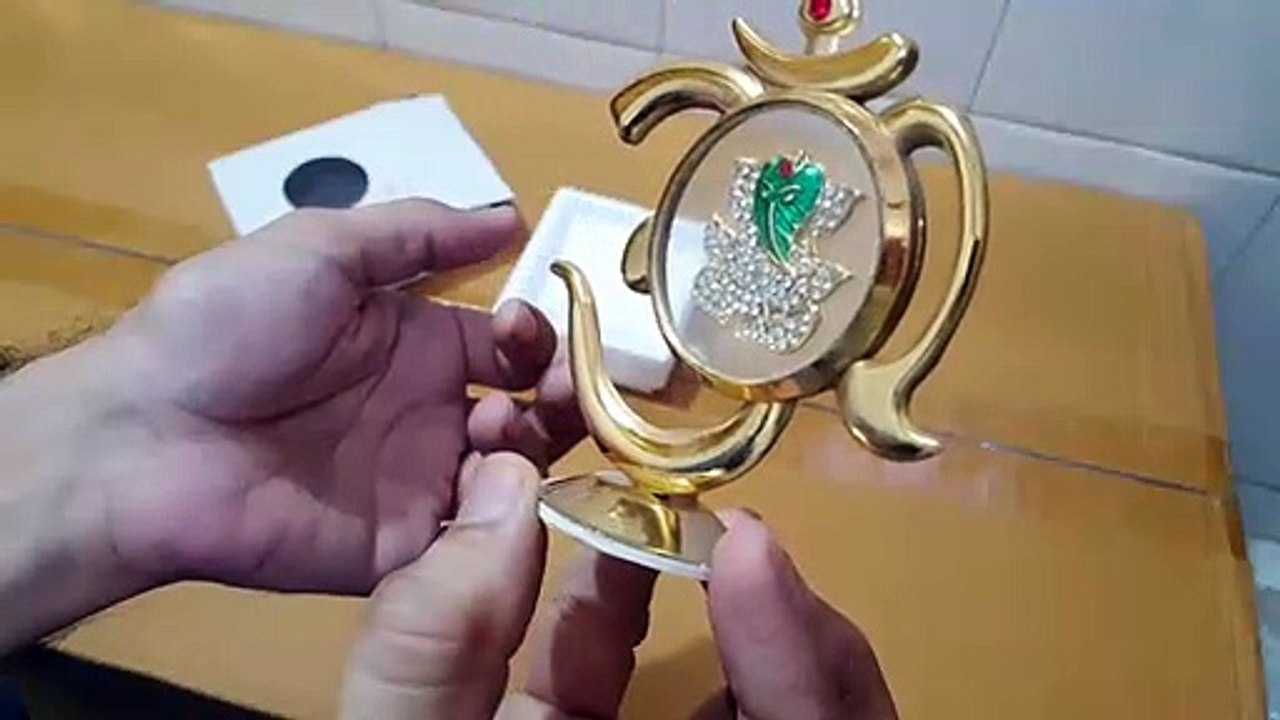 Unboxing and Review OM Shape Ganesha Car Dashboard God Idol Statue Hindu Figurine Showpiece and Home Decor Gift