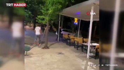 Navigasyona uyan sürücü merdivenlerde asılı kaldı