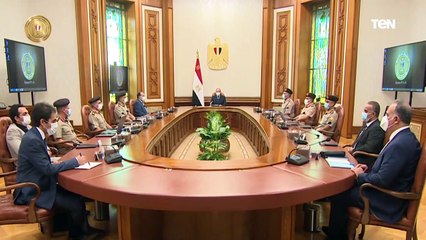 الرئيس عبد الفتاح السيسي يتابع الموقف الإنشائي والهندسي لعدد من المشروعات