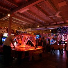 Thrillist Explorers: Boxcar Bar + Arcade