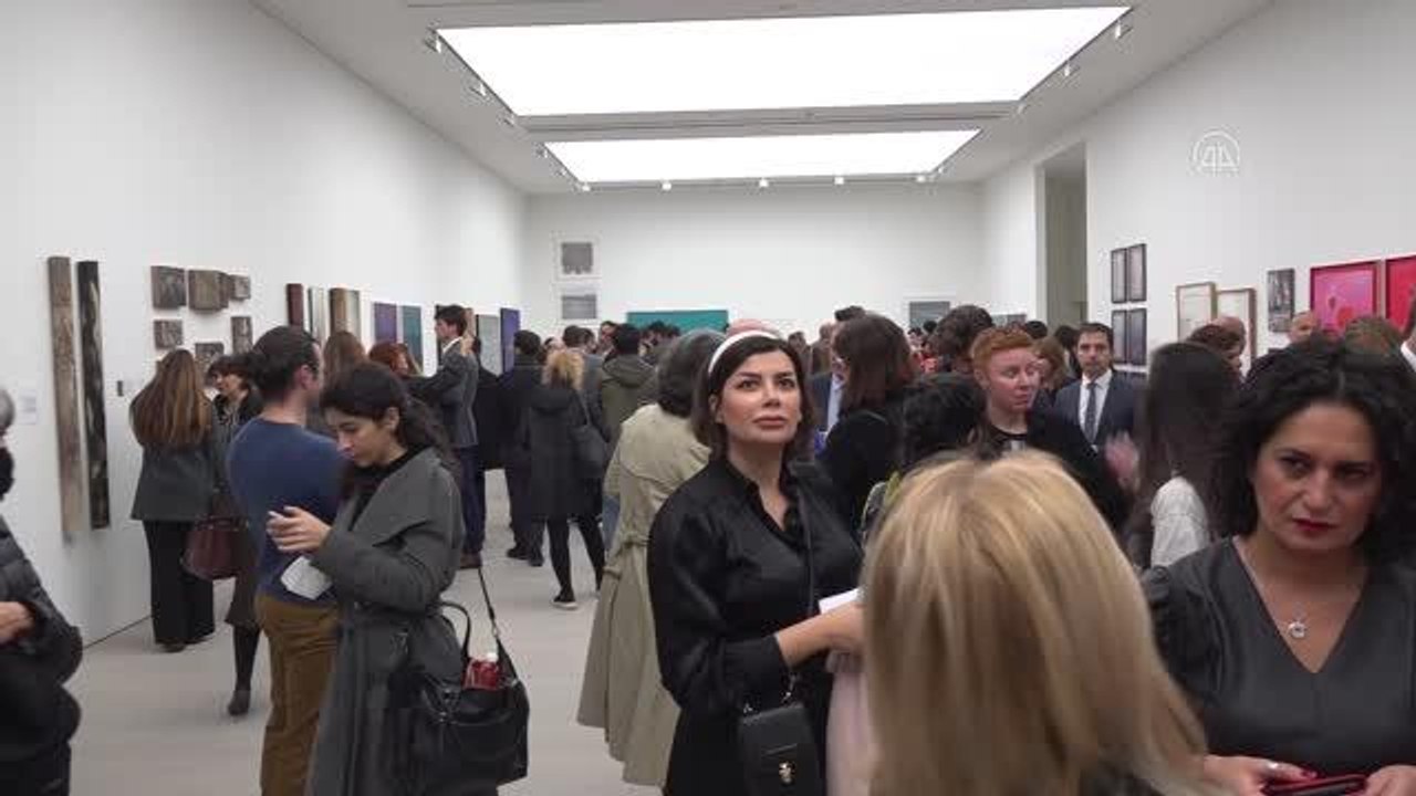 21 sanatçıya ait 100'den fazla Türk sanat eseri sanatseverlerle buluştu