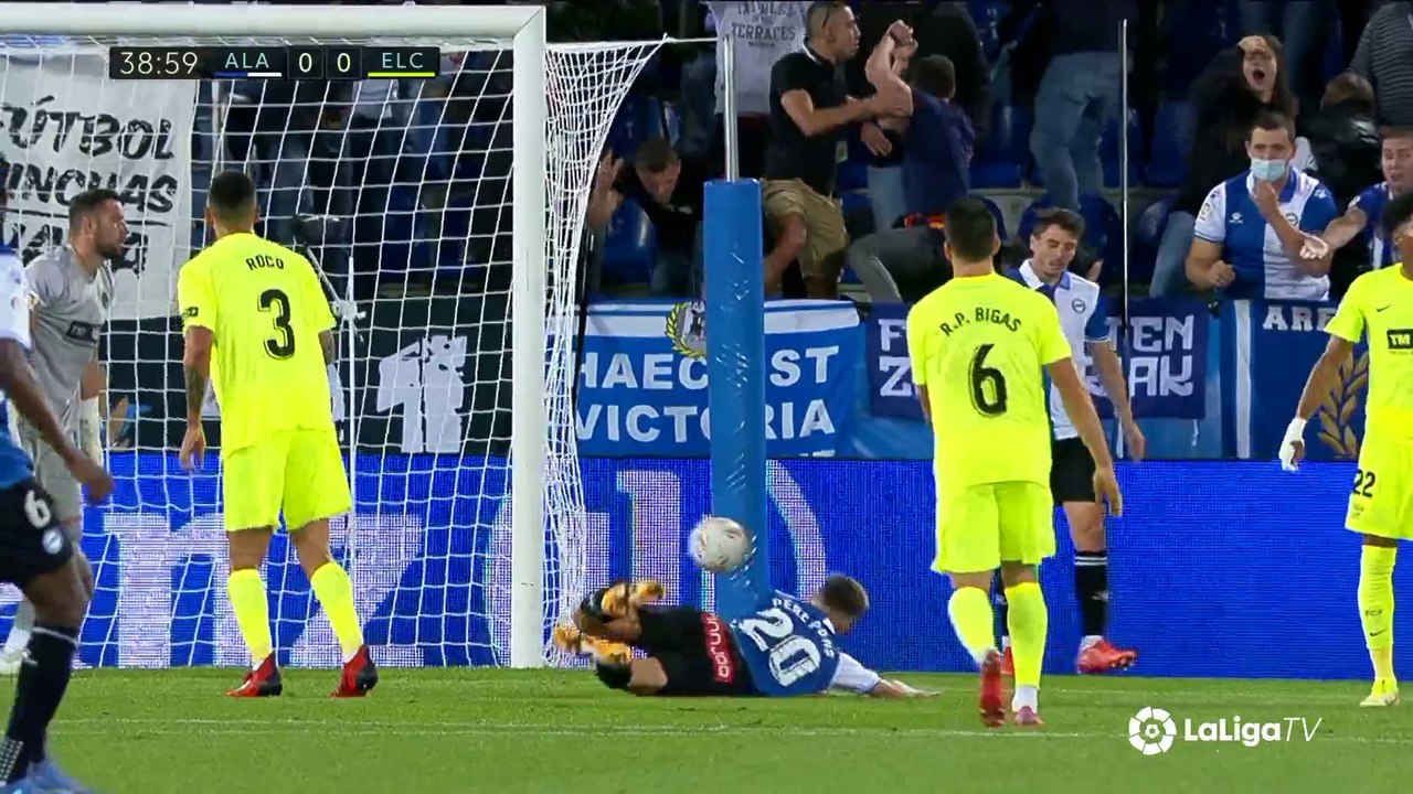 Alaves v Elche