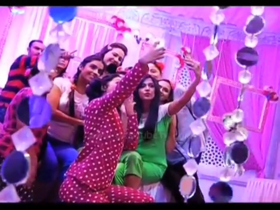 Yeh Rishta Kya Kehlata Hai_ What New Drama Happens During Pajama Party, Episode 9th December 2014