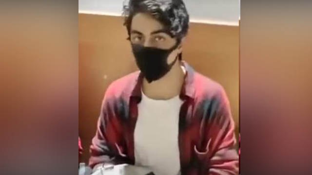 Aryan Khan के Close Friends ने किया Nichiren Buddhism Mantra Jaap, क्या है इस मंत्र की खासियत