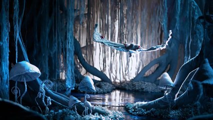 علامة Alexander McQueen تطلق مجموعة هدايا موسم العطلات