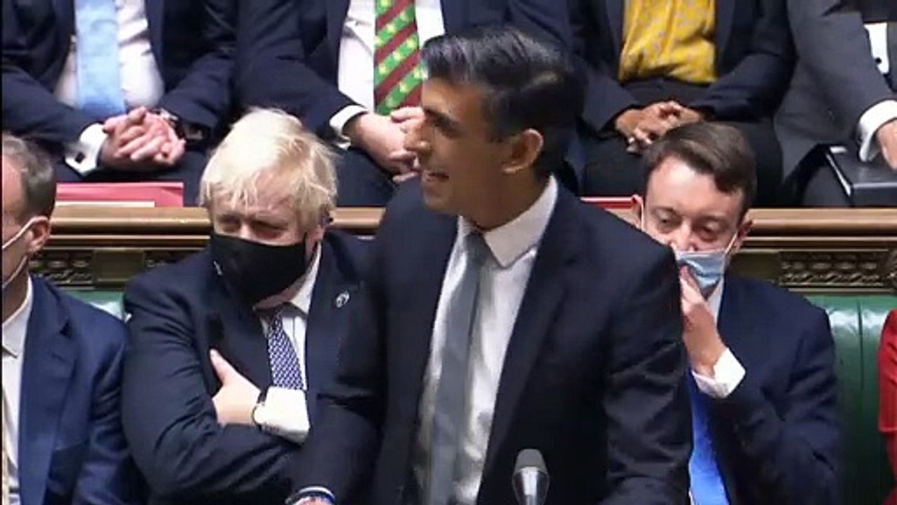 Rishi Sunak says he's 'levelling up the Labour frontbench' in swipe during Autumn Budget