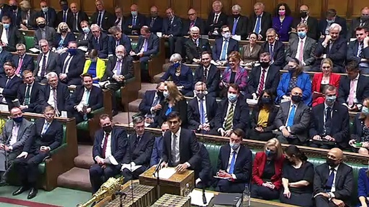 Rishi Sunak announces 8% cut to Universal Credit taper rate