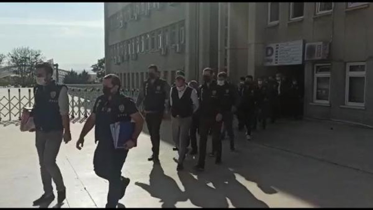 Kamuda işe yerleştirme vaadiyle dolandırıcılığa 4 tutuklama