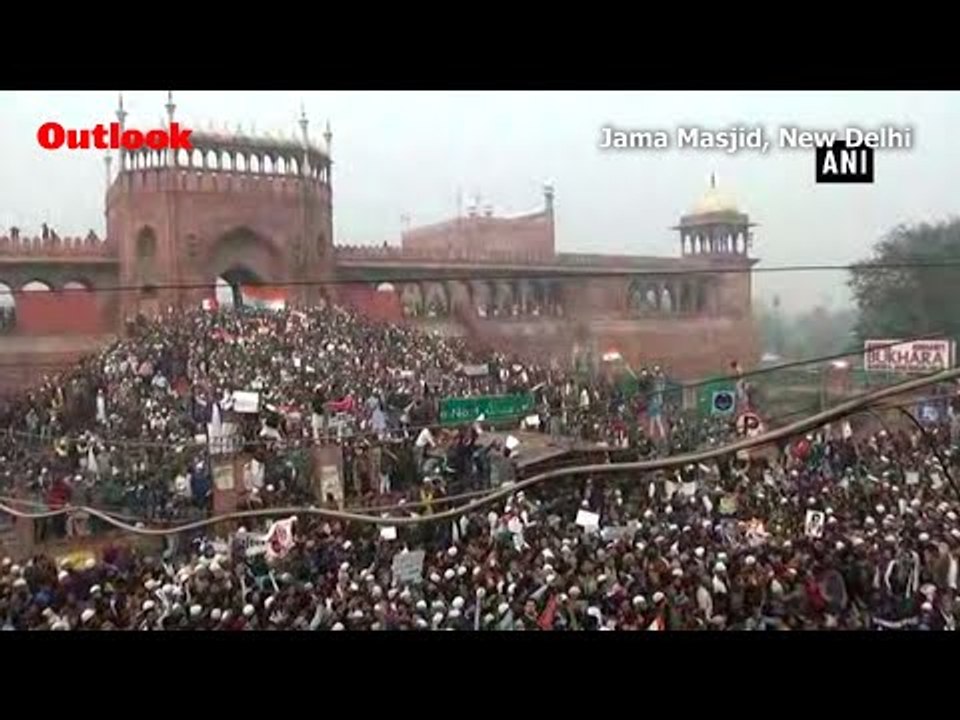 Violent Protests Against Citizenship Act Continue Across India