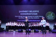 Çiftlere konserli sertifika töreni