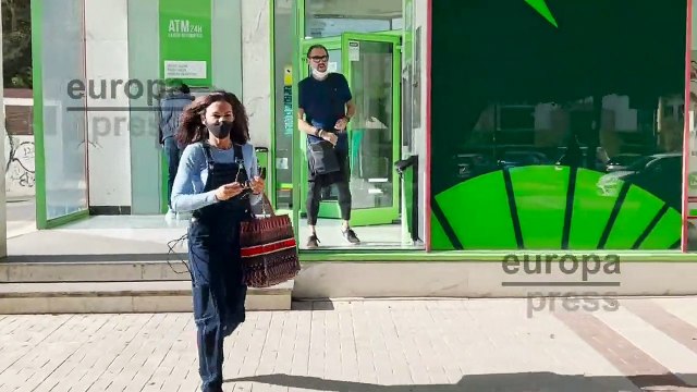 Olga Moreno hundida cuando le preguntamos por la portada que acusa a Antonio David