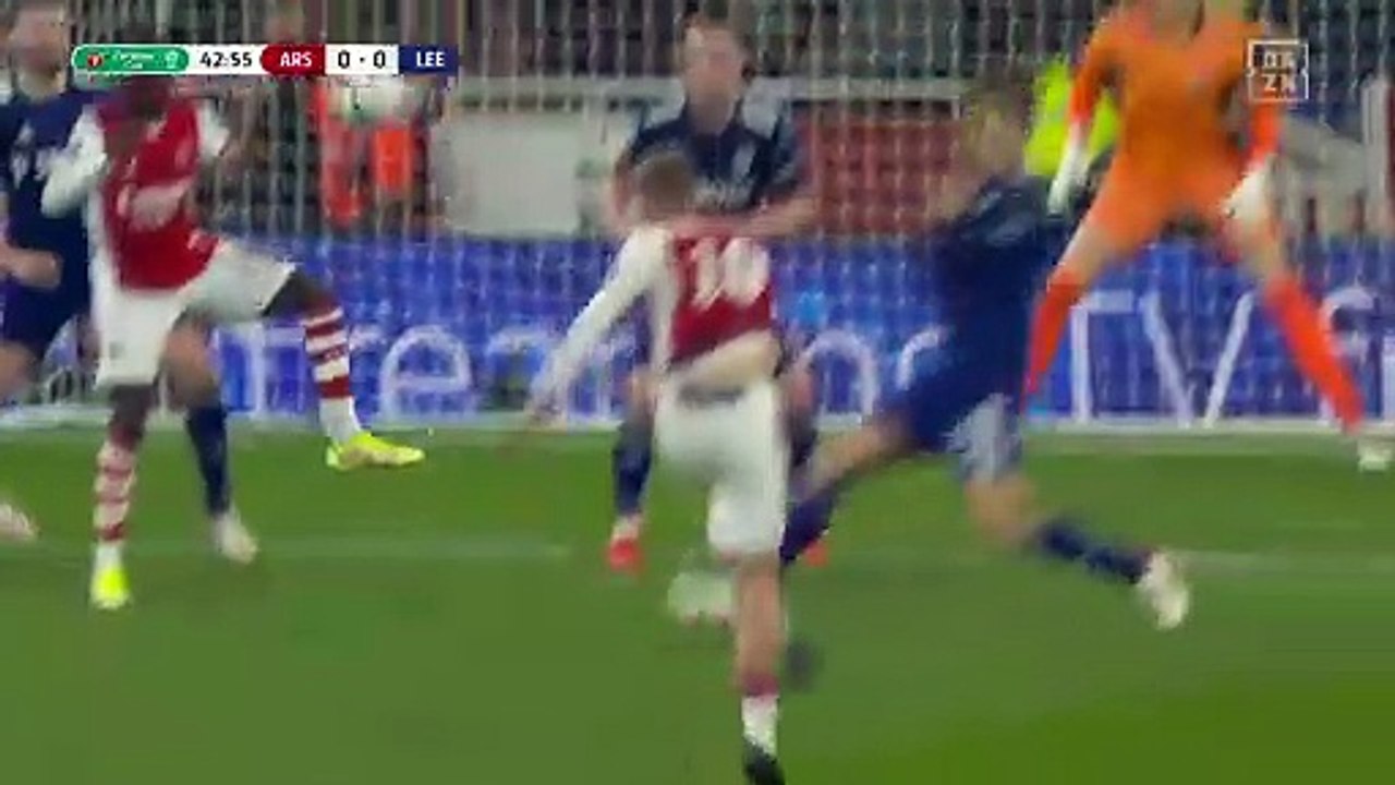 Leno holds tight at the back - Gunners in the quarterfinals - Arsenal - Leeds 2-0 - Carabao Cup - DAZN