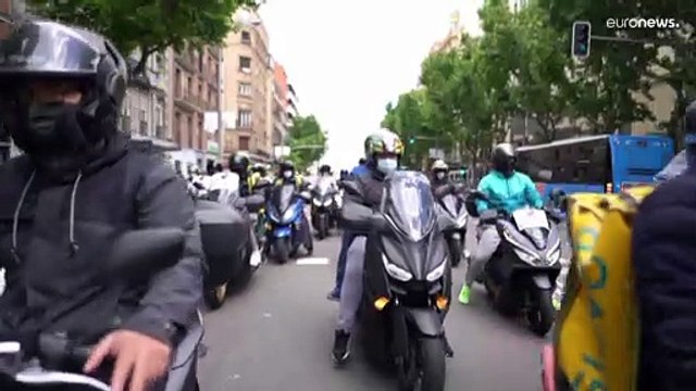 Motoristas ao serviço da Uber protestam em Bruxelas