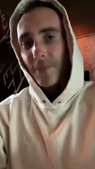 L'artiste Adam Levine s'explique après avoir rejeté une fan sur scène.