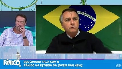 Questionado sobre rachadinha, Bolsonaro se altera e abandona entrevista