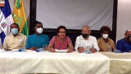 Organizaciones piden eliminar exenciones y cobrar a quienes más tienen