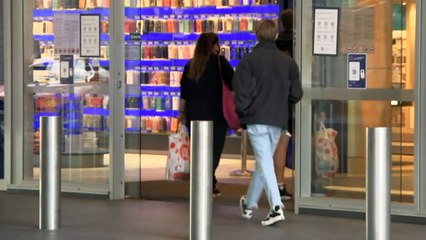 ACT residents urged to be cautious ahead of restrictions easing