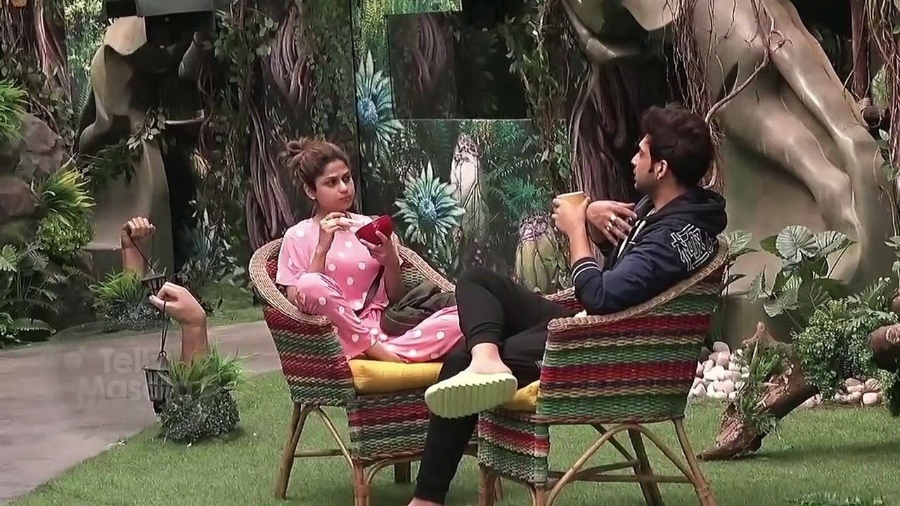 Karan ने बताई Anusha से Breakup की वजह | Bigg Boss 15 Live Update