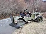 Une Jeep Hotchkiss dans la boue II