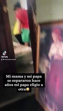 Mulher abandonada pelo marido é exemplo ao cuidar do ex-sogro de 98 anos