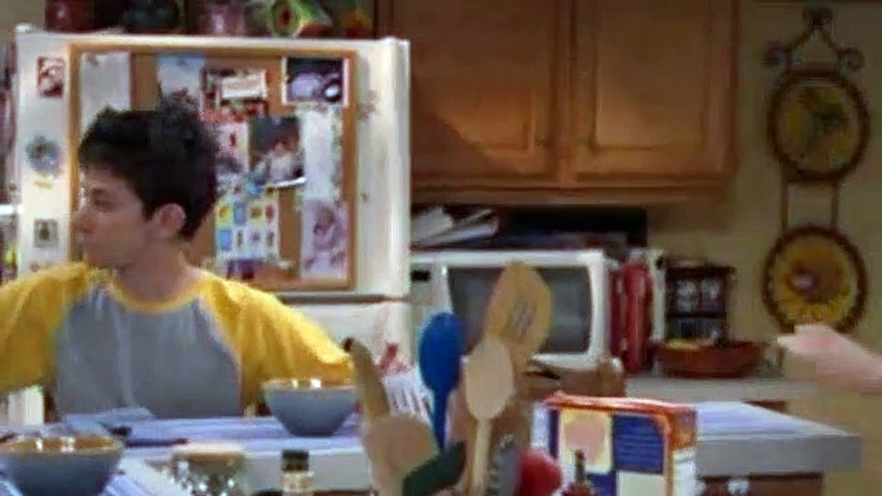 8 Simple Rules S02E04 - Goodbye (1)