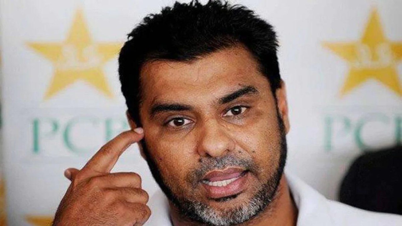 Waqar Younis heart change after being bashed by cricket fans