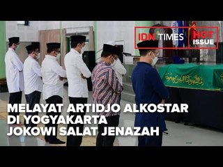 Melayat Artidjo Alkostar di Yogyakarta, Jokowi Salat Jenazah