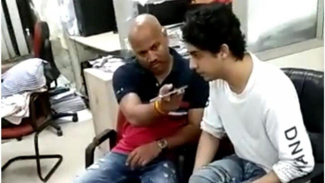 Pune Police detained witness of NCB drugs case...