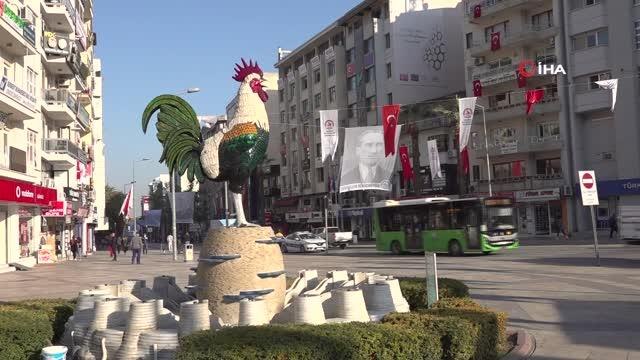 Cumhuriyet Bayramı'nın 98. yılına özel 98 Atatürk posteri