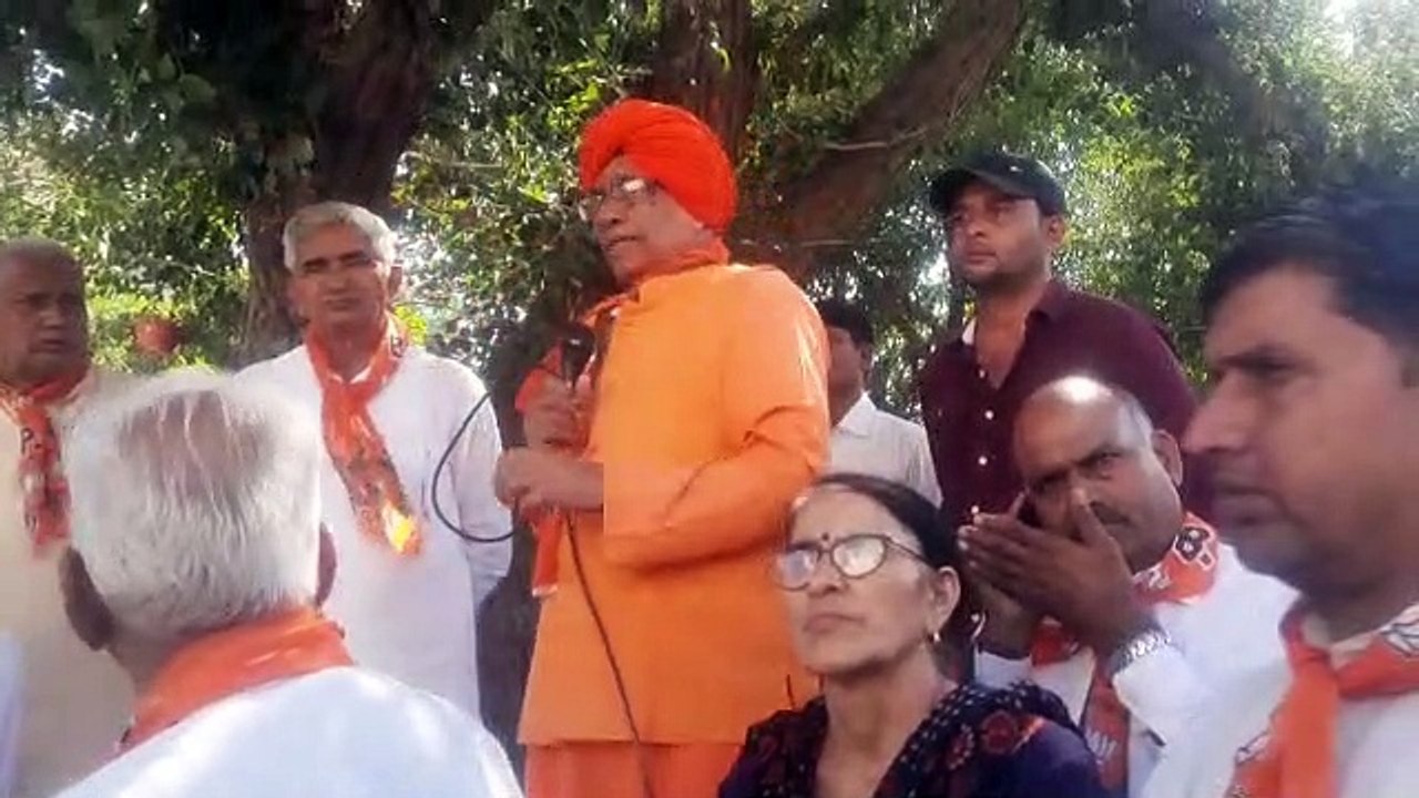 भाजपा ने किया हल्ला बोल प्रदर्शन, सांसद ने कहा- राज्य सरकार ने खोला घोटालों का बाजार