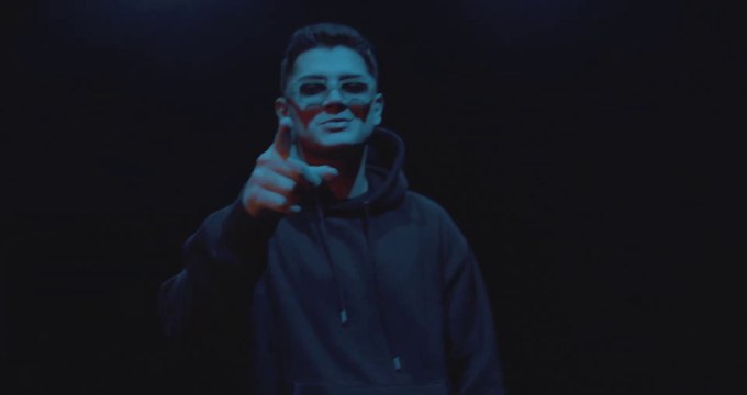 ext-jean-debuta-con-5022-281021