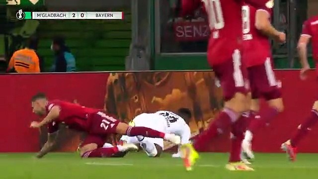 Gladbach shocks Bayern! | Mönchengladbach vs. Bayern München 5-0 | Highlights | DFB-Pokal 2. Round