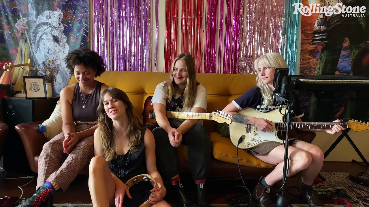 The Buoys | In My Room Performance
