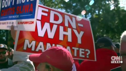 New York'ta aşı karşıtı protesto