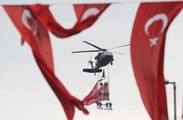 Türk askeri yine kendisine hayran bıraktı! Vatan Caddesi'ndeki gösteriden nefes kesen fotoğraflar