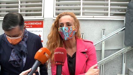 Rocío Carrasco entrega los escritos de su madre: "Nunca hubiera querido"