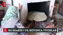 Bu ekmekleri bir günde yapıp 1 yıl boyunca yiyorlar